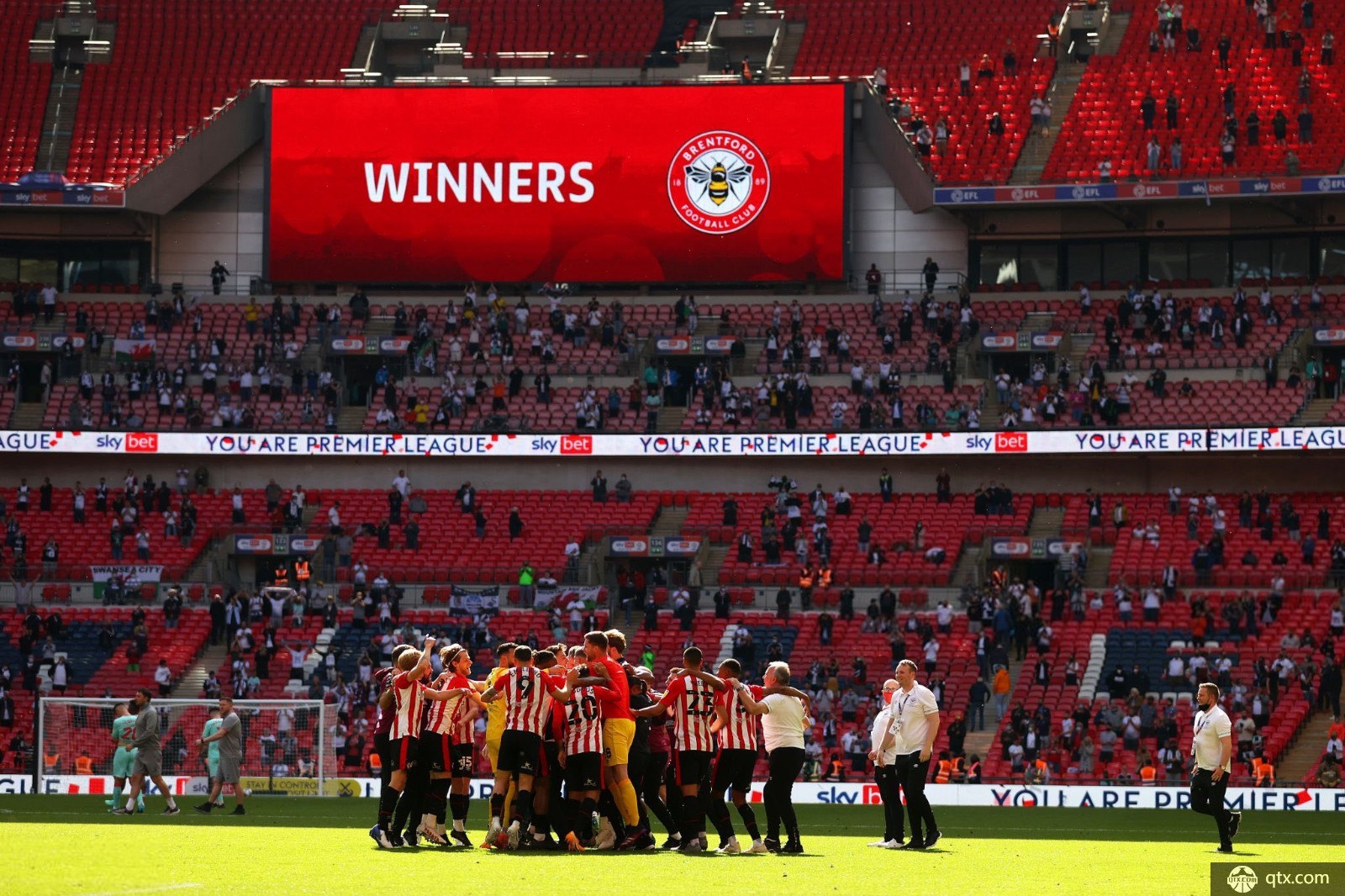 得更多错位 得更多错位